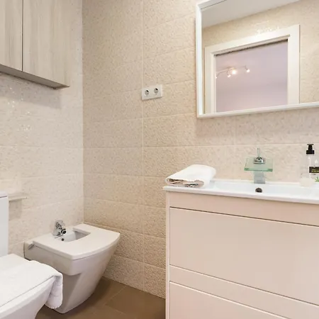 Apartment Wintowinrentals Modern, Fully Equipped And Well Connected In
