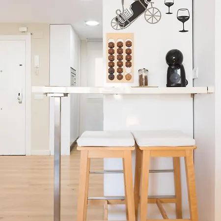 Wintowinrentals Modern, Fully Equipped And Well Connected In Apartment *
