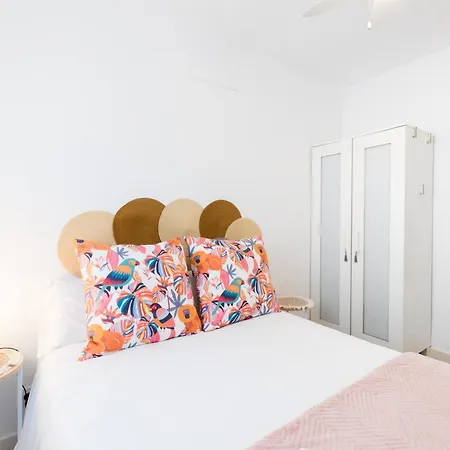 Wintowinrentals Modern, Fully Equipped And Well Connected In